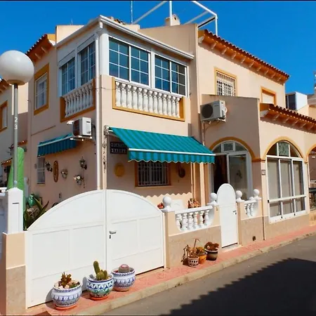 Holiday home Casa De Piedra Playa Flamenca